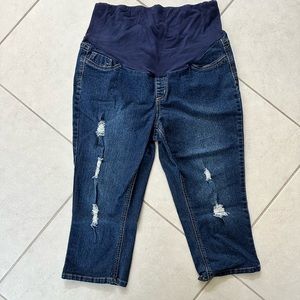 Hybrid & Company Maternity Cropped Length Jeans